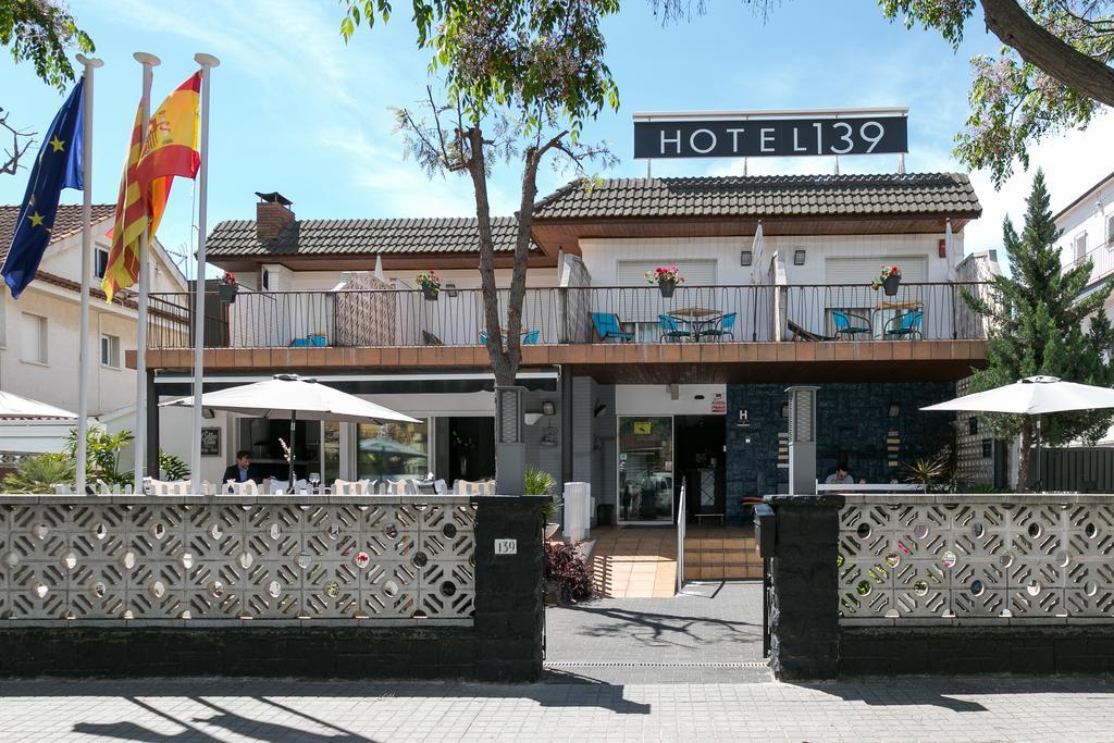 Hotel 139 كاستيلديفيلس المظهر الخارجي الصورة
